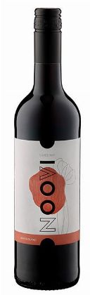 NOOVI ' CUVEE ROT-ALKOHOLFREI  Der alkoholfreie Noovi ' CUVEE ROT ' begeistert durch dezenten Duft von roten Früchten. Am Gaumen präsentiert er sich würzig mit kräftigem Gerbstoff und dank seiner typischen Säurestruktur ergibt sich ein vollmundiges, saftiges Geschmacksbild. Empfehlenswert zu deftigen Speisen wie Schweinemedaillons, Grilladen und Spaghetti Bolognese.
<br>
<br>Hinweis: Der Preis sind immer 6 Flaschen im Kartons. Verkauf nur in 6er Karton möglich. 
<br>
<br>Achtung: Pro Versand kommen 15 €uro / CHF dazu, Selbstabholer In Laufenburg werden belohnt. Jeder Wein nur 75 €uro / CHF der Karton und wer mag bekommt noch ein Glas von dem Wein seiner Wahl aufs Haus. 
<br>( sofern vorrätig - Topseller sind immer vorrätig ) Ich Freue mich auf euch. 
<br>